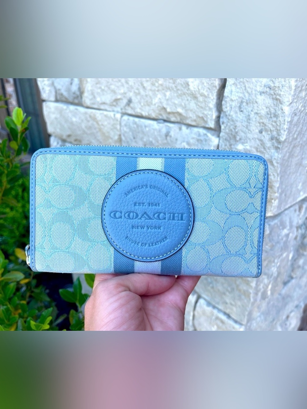 ✨Brand New Coach Dempsey Large Phone Wallet ✨